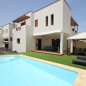  Сasa de vacaciones Las Caletas Del Mar - Heated Pool España