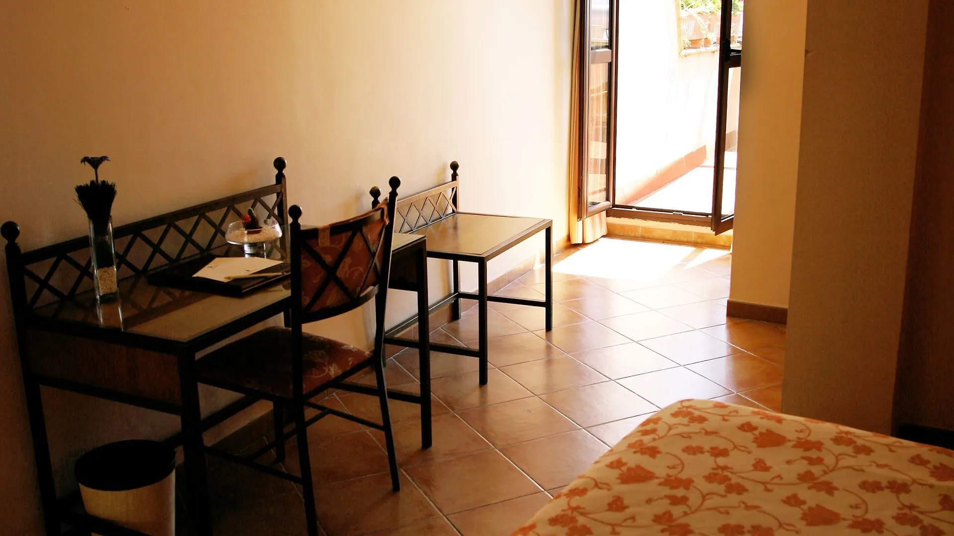 **  Ele Santabarbara Hotel Castilleja de la Cuesta Spain