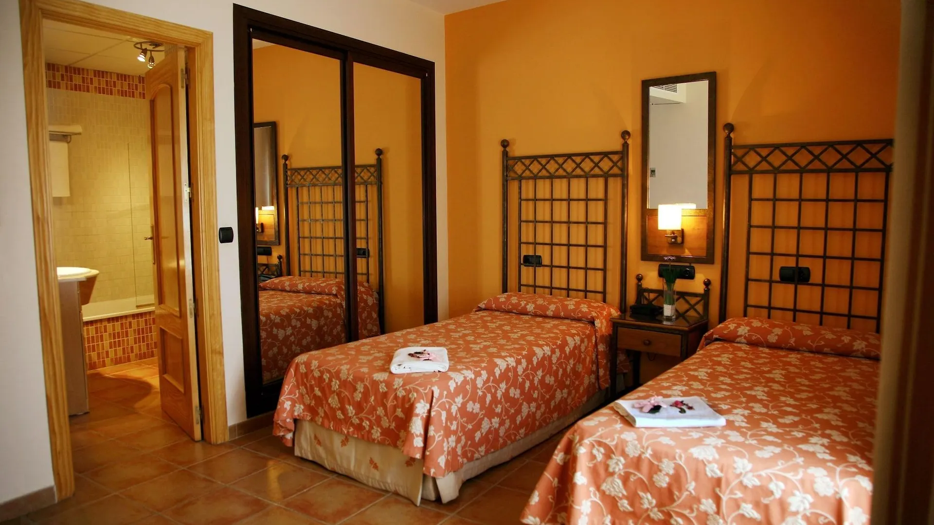 Ele Santabarbara Hotel Castilleja de la Cuesta